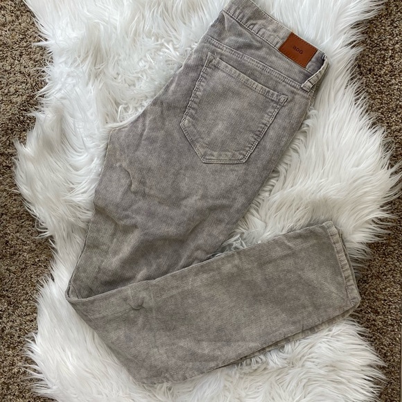 BDG Mid Rise Cigarette Ankle Cords - Picture 6 of 6